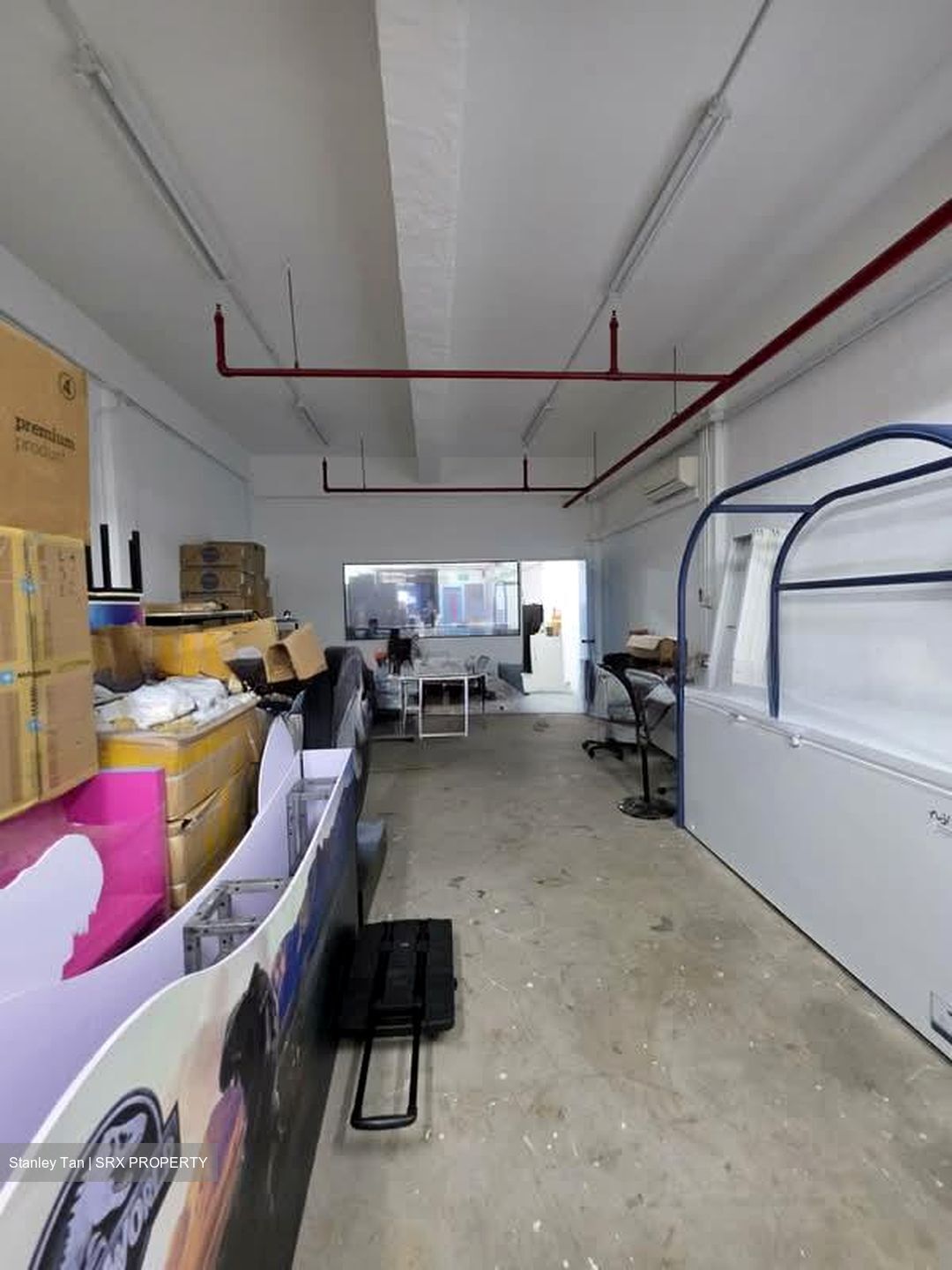 Kallang Place (D12), Factory #593484941